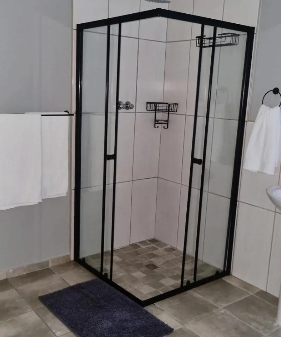 Stay A While Self Catering Newton Park